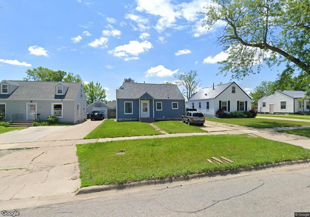 1809 Williams Blvd SW, Cedar Rapids, IA 52404 - photo 1