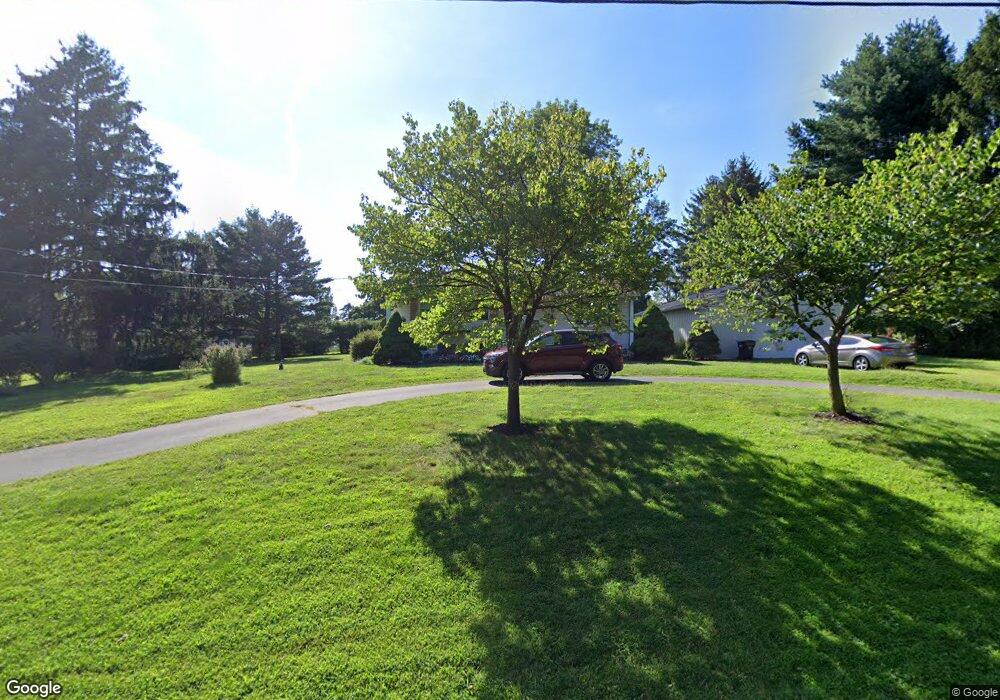 17 Highfields Rd, Clinton, NJ 08809 - photo 1