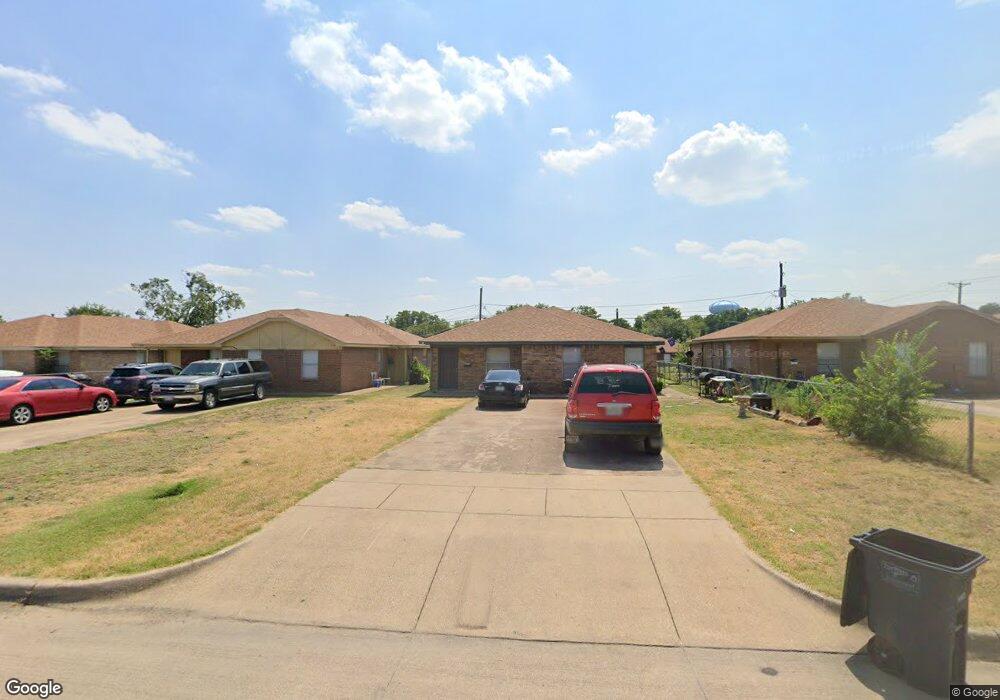 3137 NW 30th St, Fort Worth, TX 76106 - photo 1