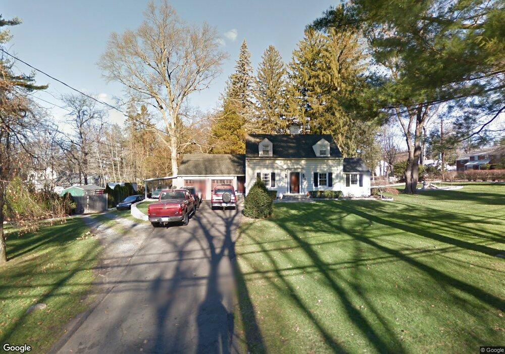 187 Silver Hill Ln, Stamford, CT 06905 - photo 1