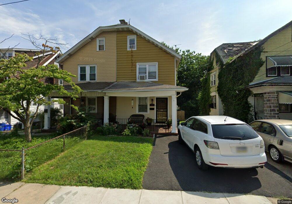 523 Arbor Rd, Lansdowne, PA 19050 - photo 1