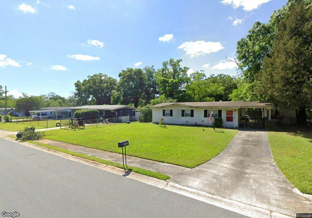 8060 Fabray Dr, Jacksonville, FL 32210 - photo 1