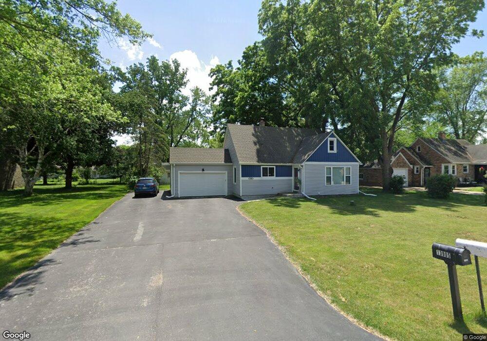 13905 Lloyd St, Elm Grove, WI 53122 - photo 1