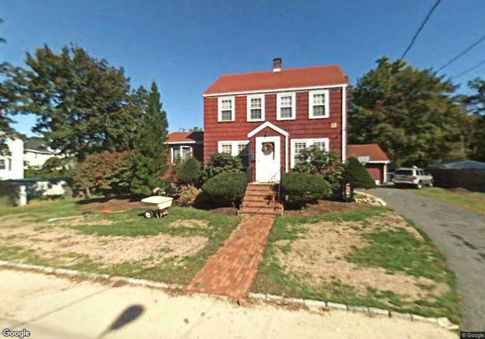 30 S Douglas St, Rockland, MA 02370 - photo 1