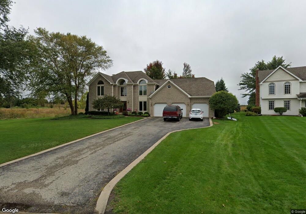 3225 Woods Creek Ln, Algonquin, IL 60102 - photo 1