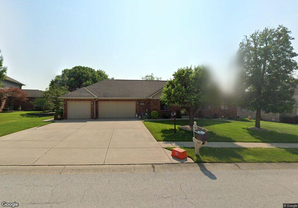 7025 Hunters Ridge Dr, Plainfield, IN 46168 - photo 1