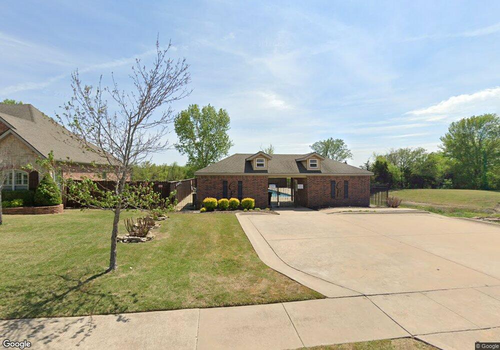 5601 Cooper Ct, Bartlesville, OK 74006 - photo 1