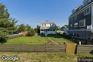 8 Bay St, Marshfield, MA 02050