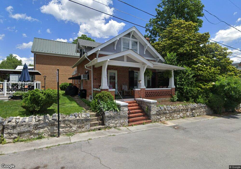 118 W Fairfax Ln, Winchester, VA 22601 - photo 1