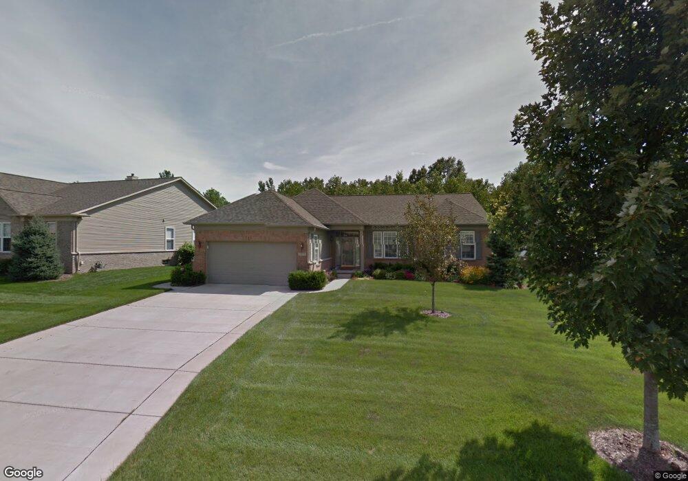 24178 Grand Traverse Ave unit 135, Flat Rock, MI 48134 - photo 1