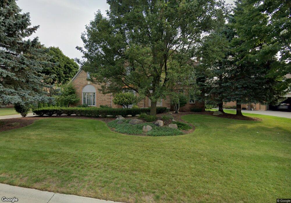 3737 Edinborough Dr, Rochester Hills, MI 48306 - photo 1