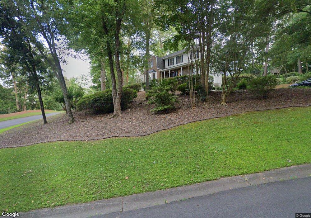 4952 Laurel Dr NE, Roswell, GA 30075 - photo 1