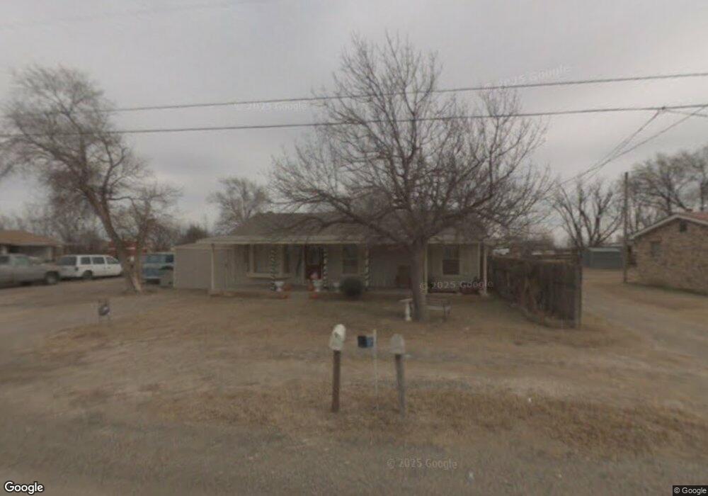 2408 Ferrell Ave, Plainview, TX 79072 - photo 1