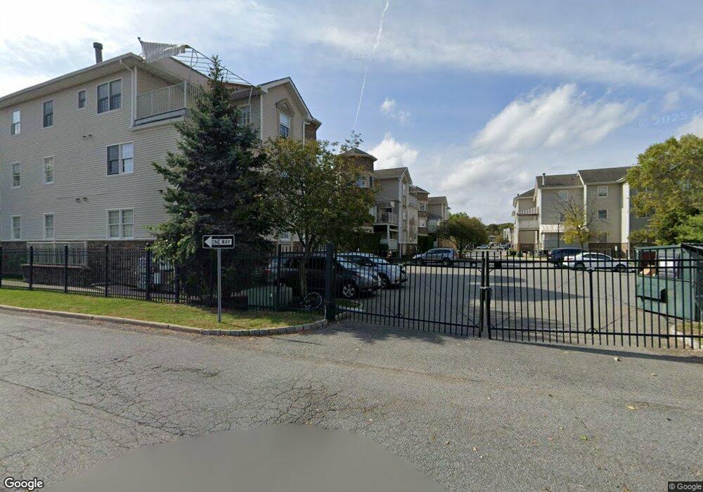 3 Horizon Ct unit 201, Monsey, NY 10952 - photo 1