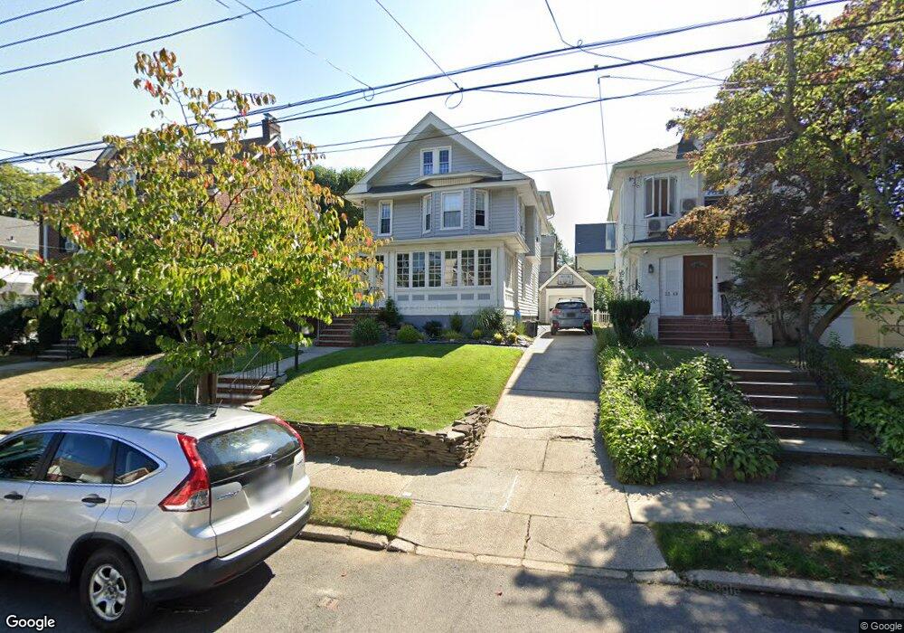 3365 167th St, Flushing, NY 11358 - photo 1