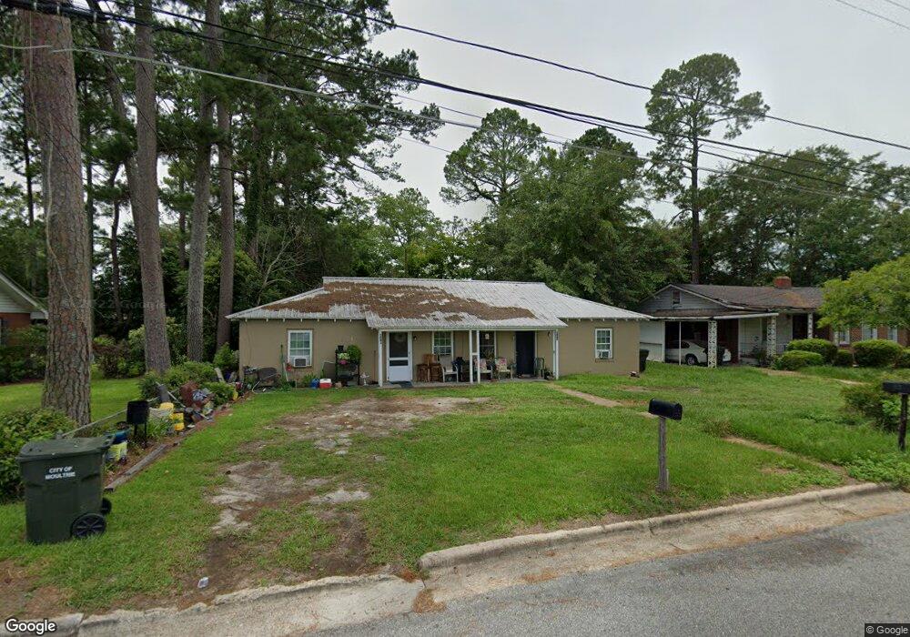 813 5th St NW, Moultrie, GA 31768 - photo 1