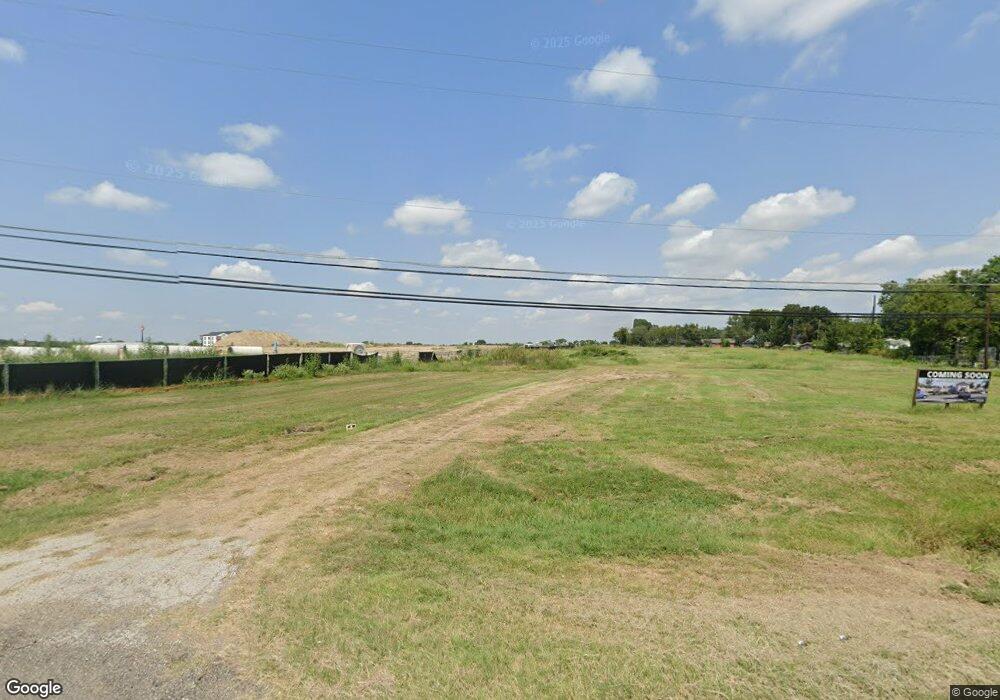 1502 E Ennis Ave, Ennis, TX 75119 - photo 1