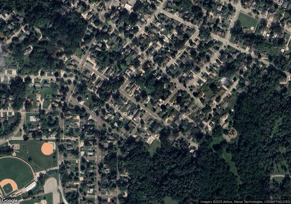 1323 Phelps St, Red Wing, MN 55066 - photo 1