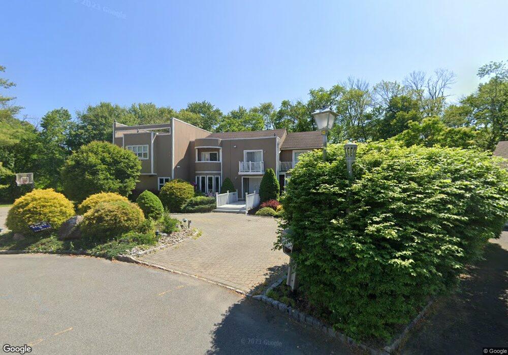 5 Timber Ct, Florham Park, NJ 07932 - photo 1