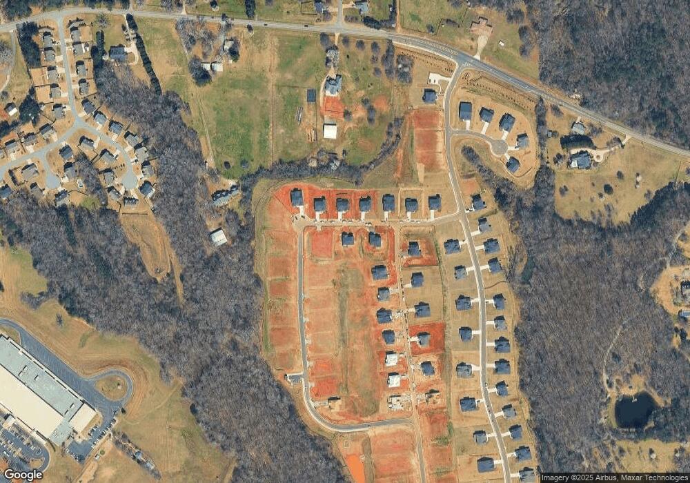 7115 Carruthers Way, Dawsonville, GA 30534 - photo 1