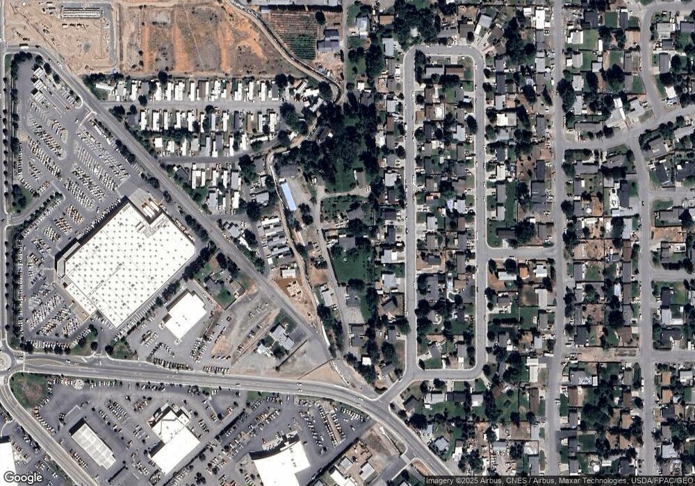 461 Edwards Place, East Wenatchee, WA 98802 - photo 1