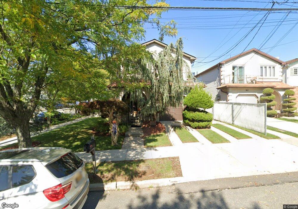 967 Rathbun Ave, Staten Island, NY 10309 - photo 1