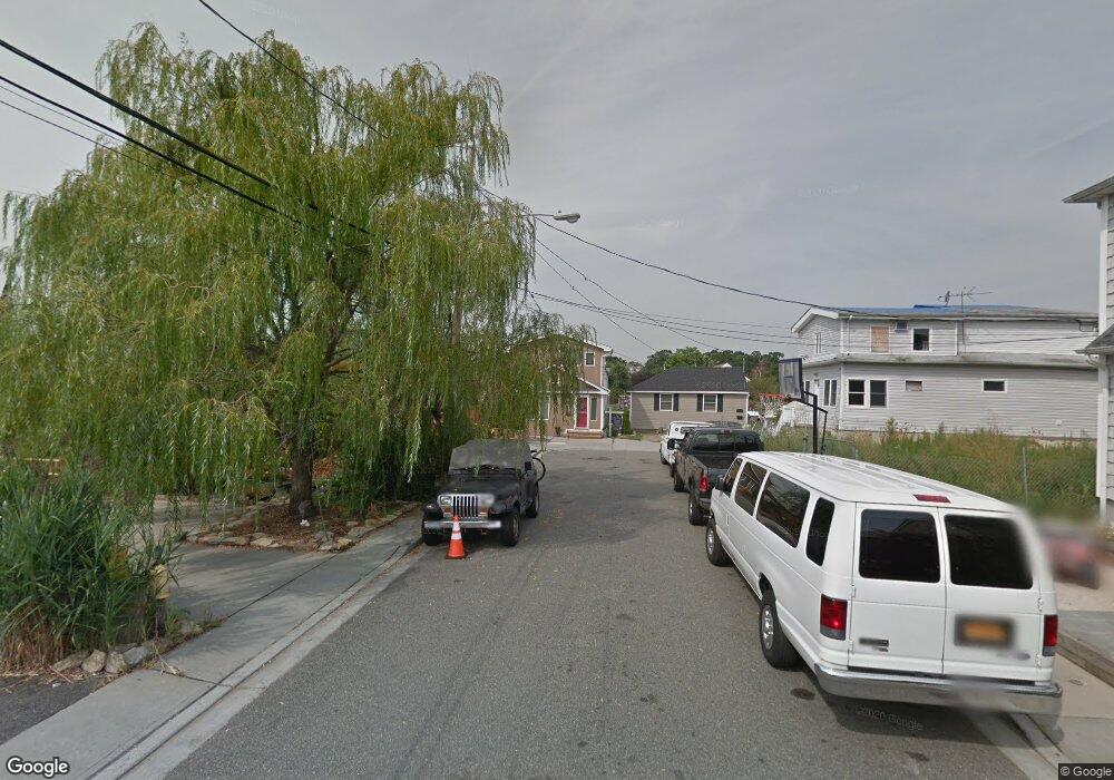 634 Lincoln St, Baldwin, NY 11510 - photo 1