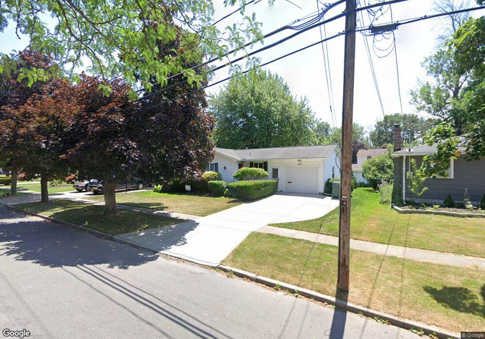 873 Remington Dr, North Tonawanda, NY 14120 - photo 1