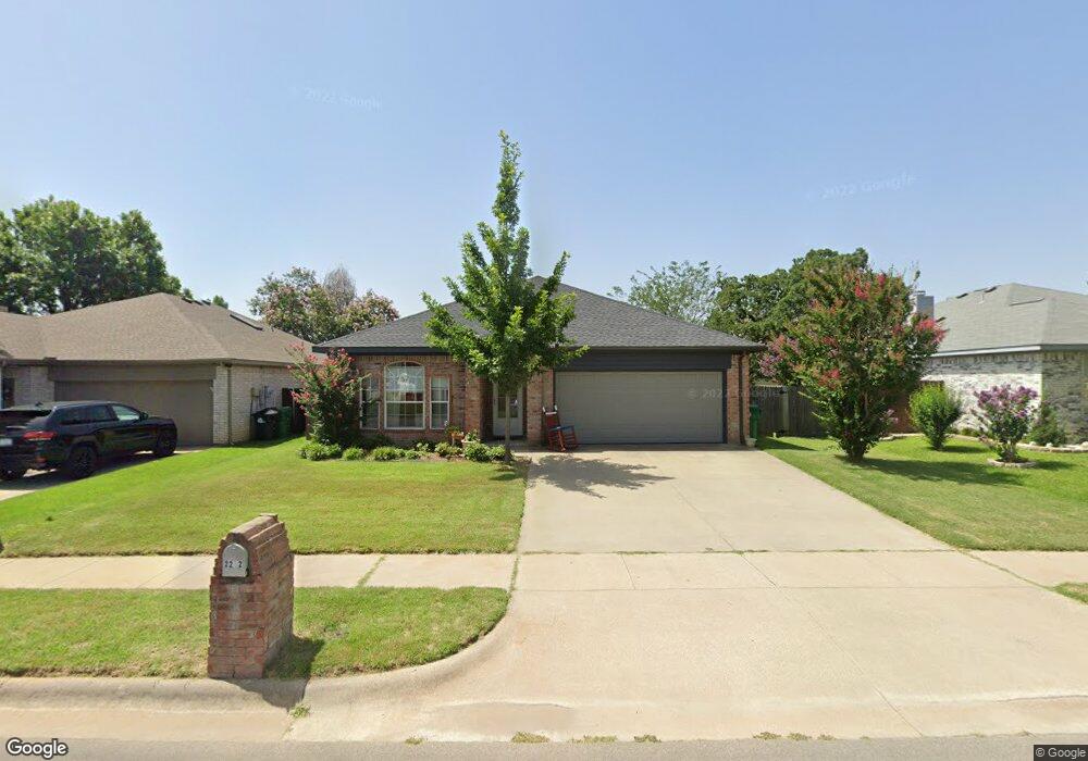 2212 Wildwood Ln, Denton, TX 76210 - photo 1