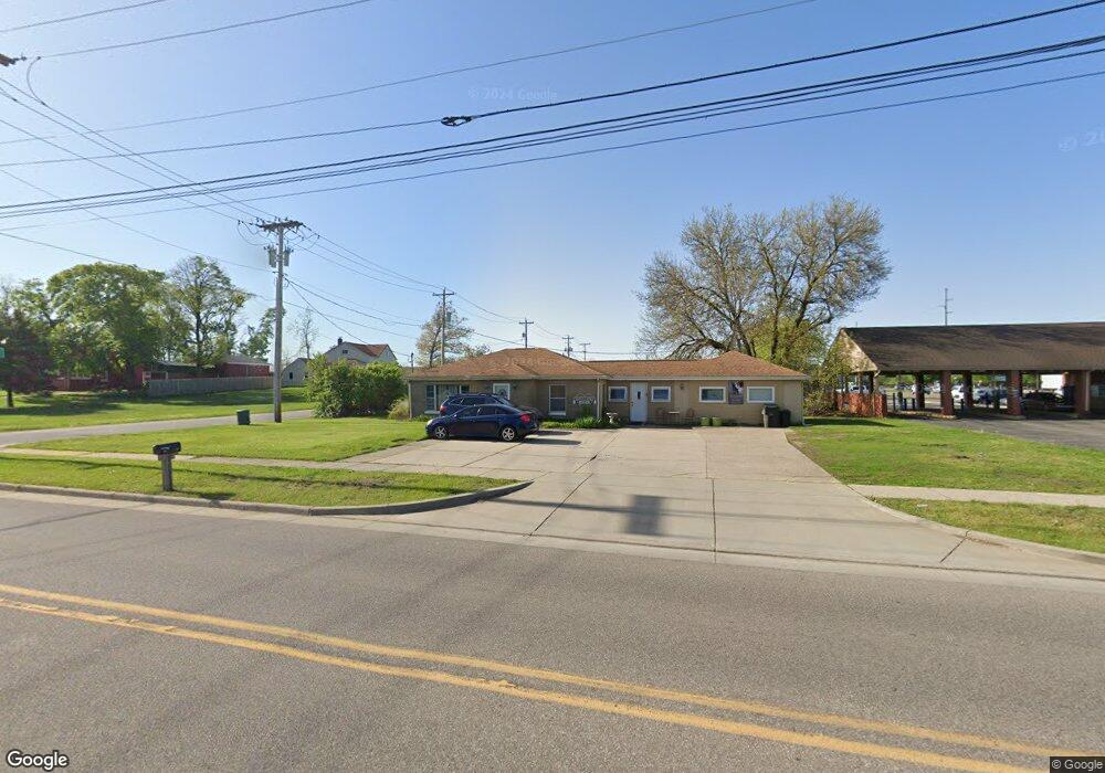 2301 W Indiana Ave, Elkhart, IN 46516 - photo 1