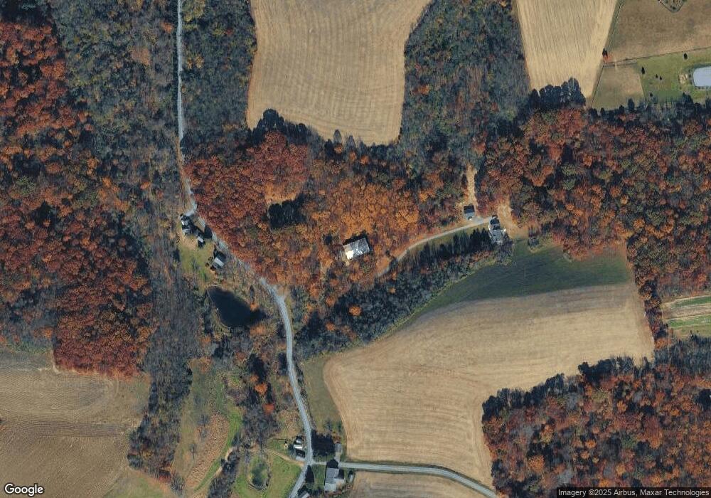 6563 Apple Butter Rd, Slatington, PA 18080 - photo 1