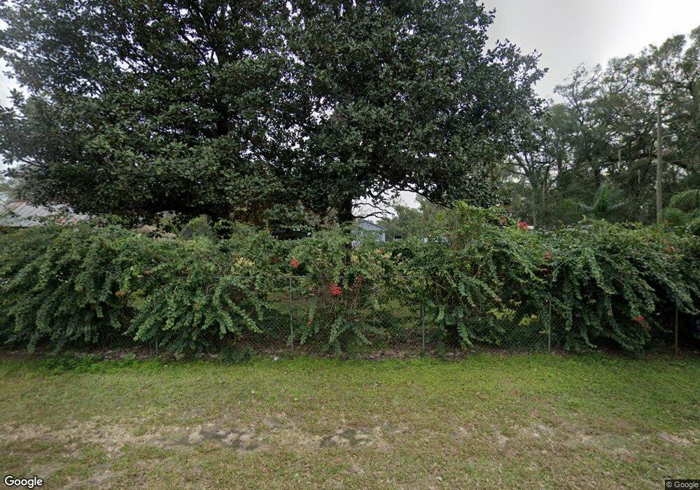 8626 Oliver Rd, Zephyrhills, FL 33540 - photo 1