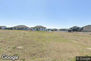 7541 Vera Dr, Lincoln, NE 68516