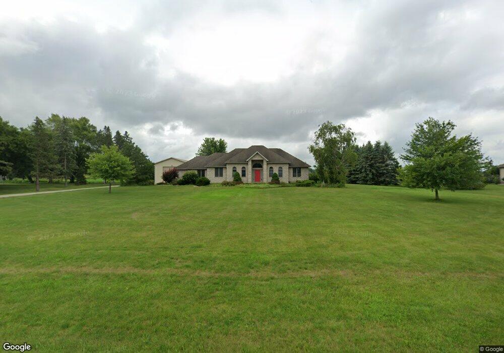 10430 E Townline Rd, Frankenmuth, MI 48734 - photo 1