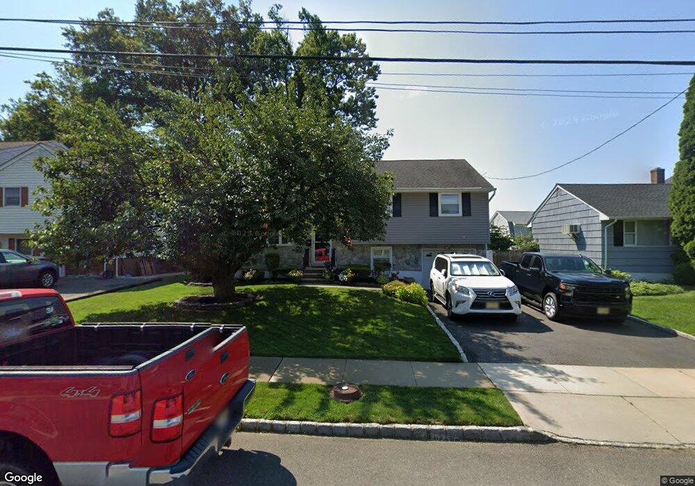 745 Cedar Crest Dr, Bound Brook, NJ 08805 - photo 1