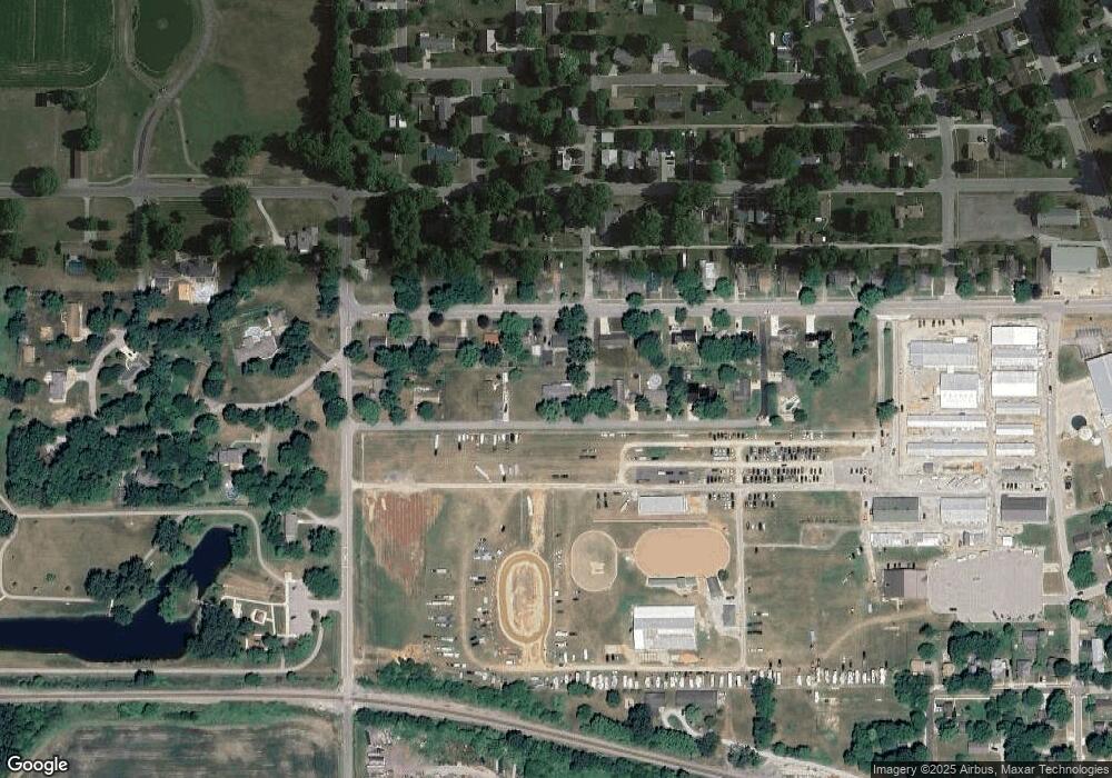 402 Weidner Ave, Argos, IN 46501 - photo 1