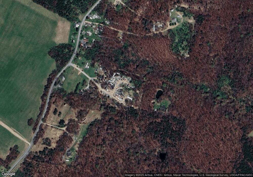 752 N Timber Ridge Rd, Cross Junction, VA 22625 - photo 1