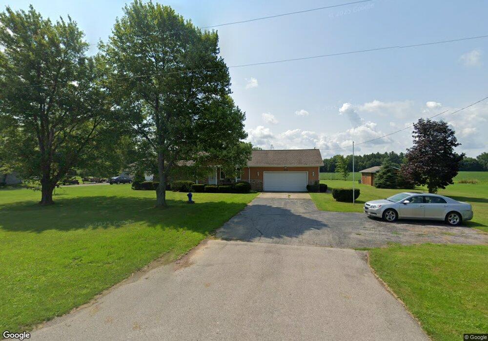 5752 Burt Rd, Birch Run, MI 48415 - photo 1