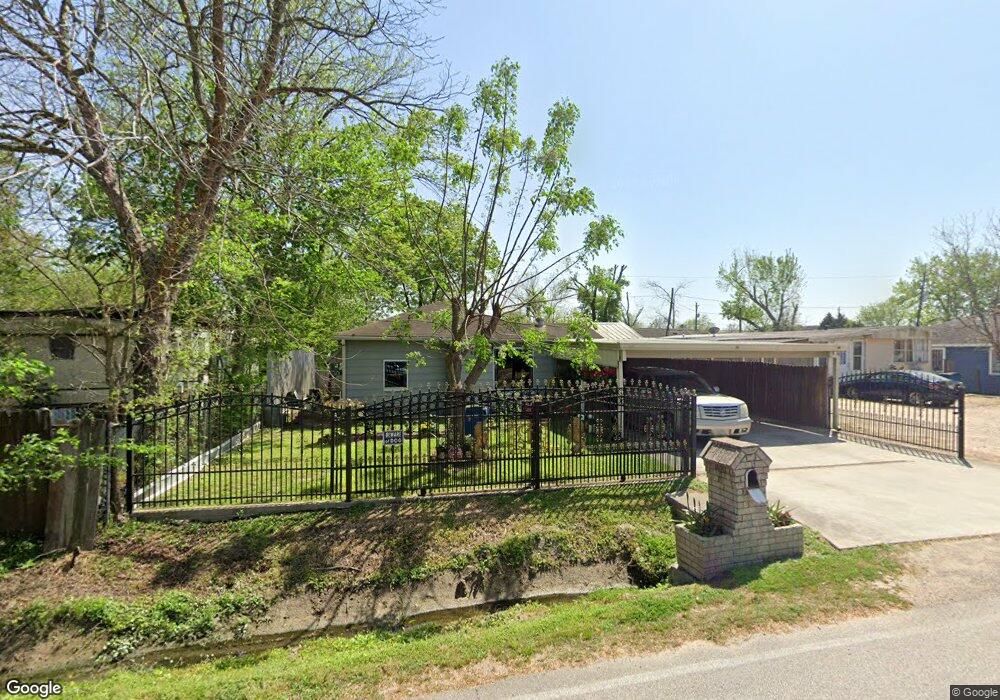 2610 Cromwell St, Houston, TX 77093 - photo 1