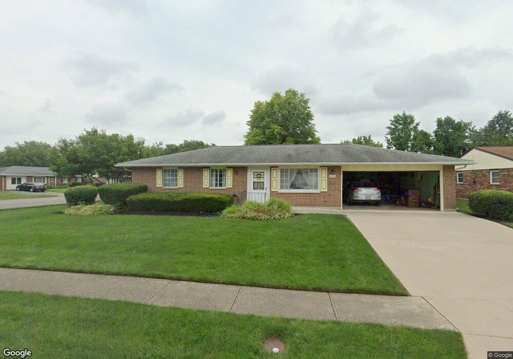 2071 Carolina Dr, Xenia, OH 45385 - photo 1