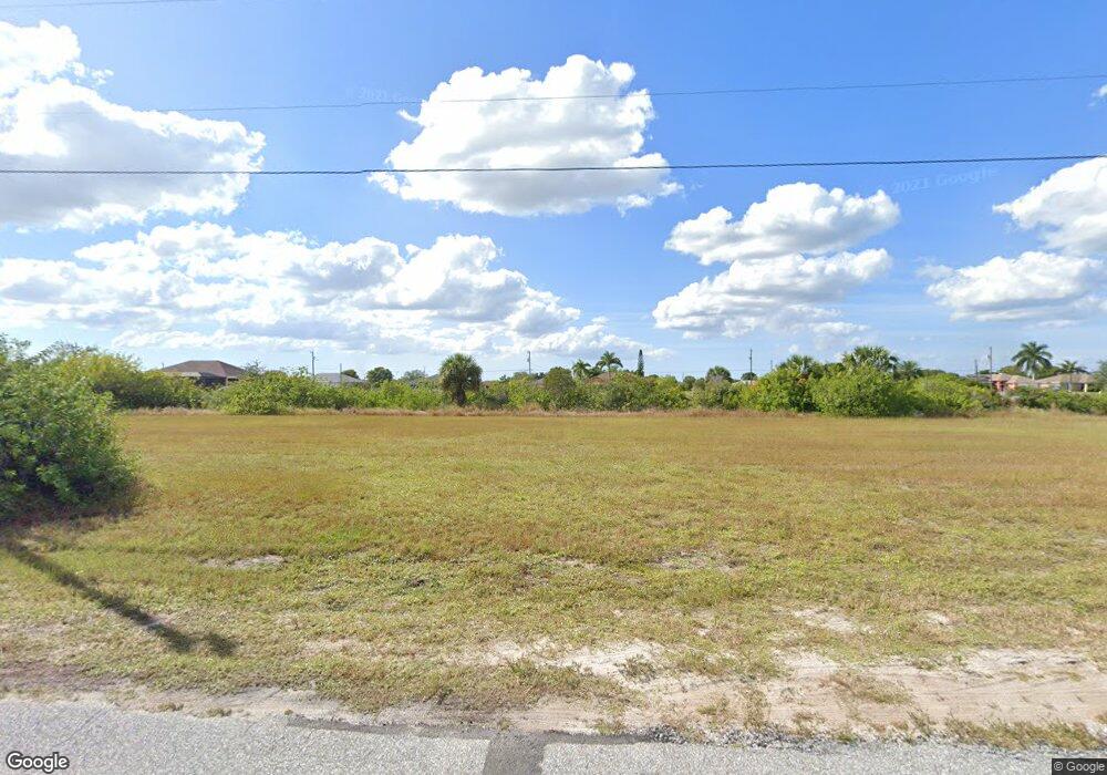 2124 NE 6th Ave, Cape Coral, FL 33909 - photo 1