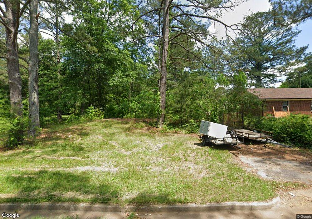 124 Valley Cir, Carrollton, GA 30117 - photo 1