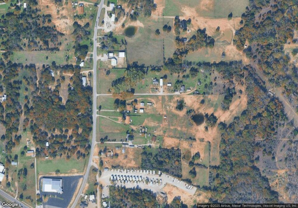 300 Jay Bird Ln, Springtown, TX 76082 - photo 1