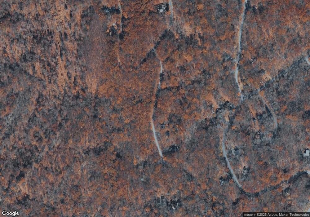 382 Swallow Ct, Pocono Mountain Lake Estates, PA 18324 - photo 1