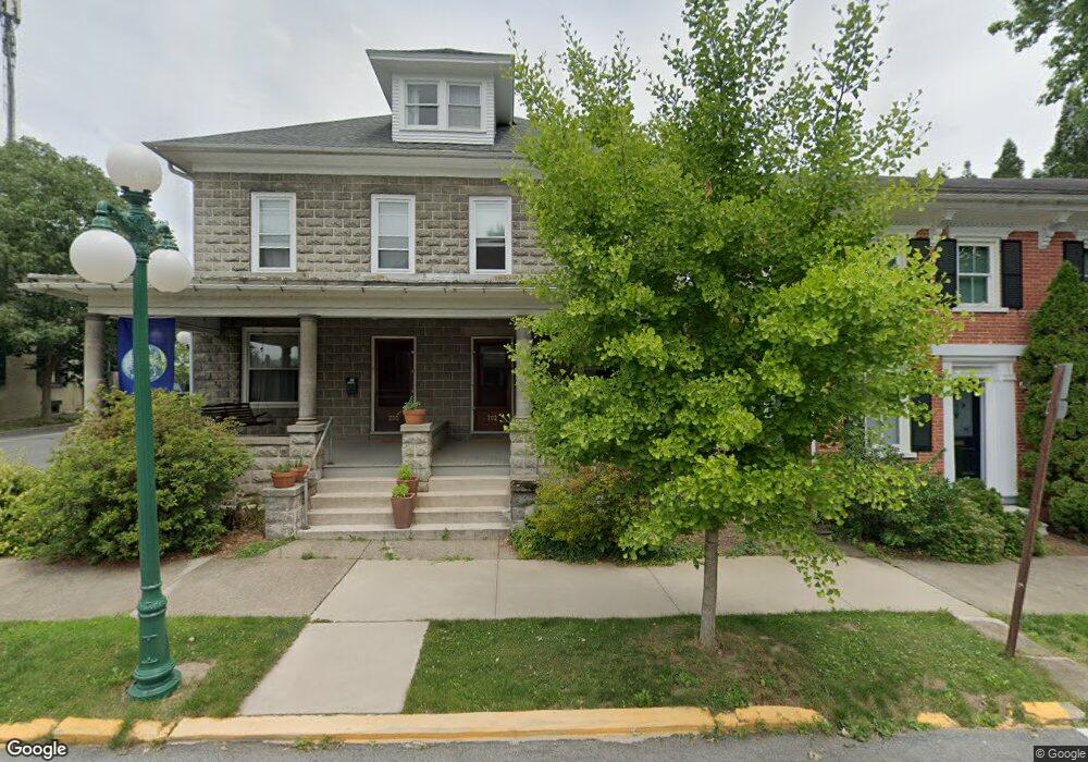 200 S 3rd St, Lewisburg, PA 17837 - photo 1