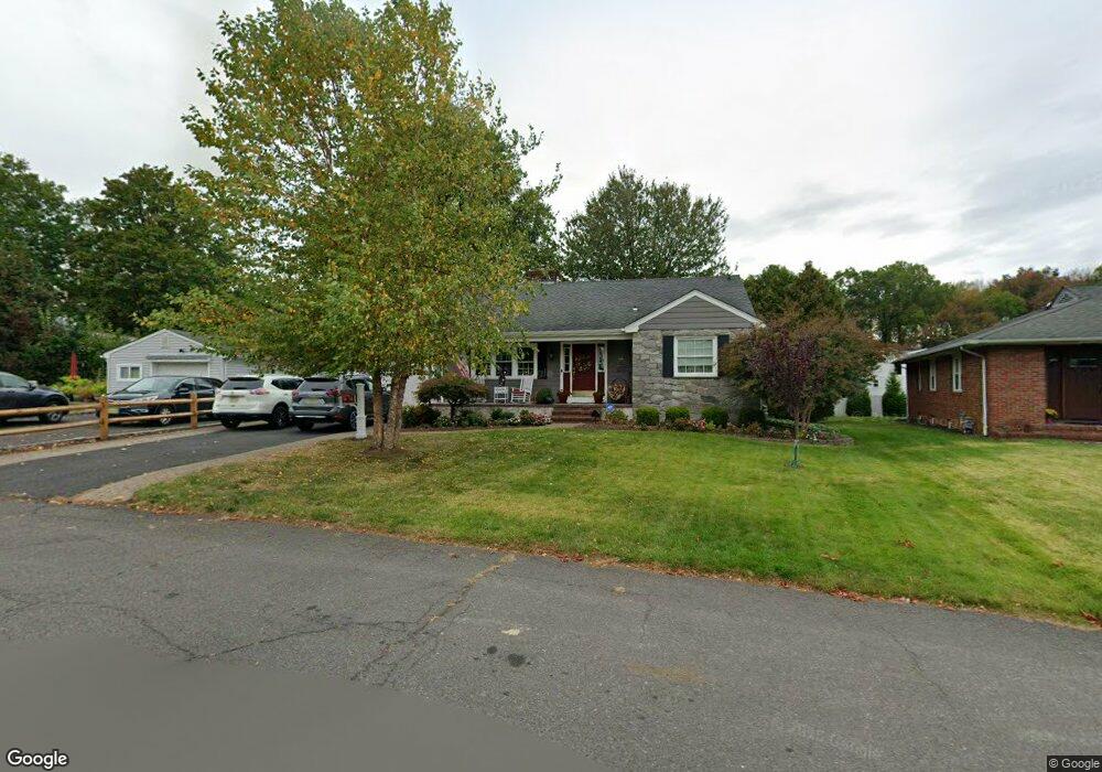 73 Terhune Rd, Clark, NJ 07066 - photo 1