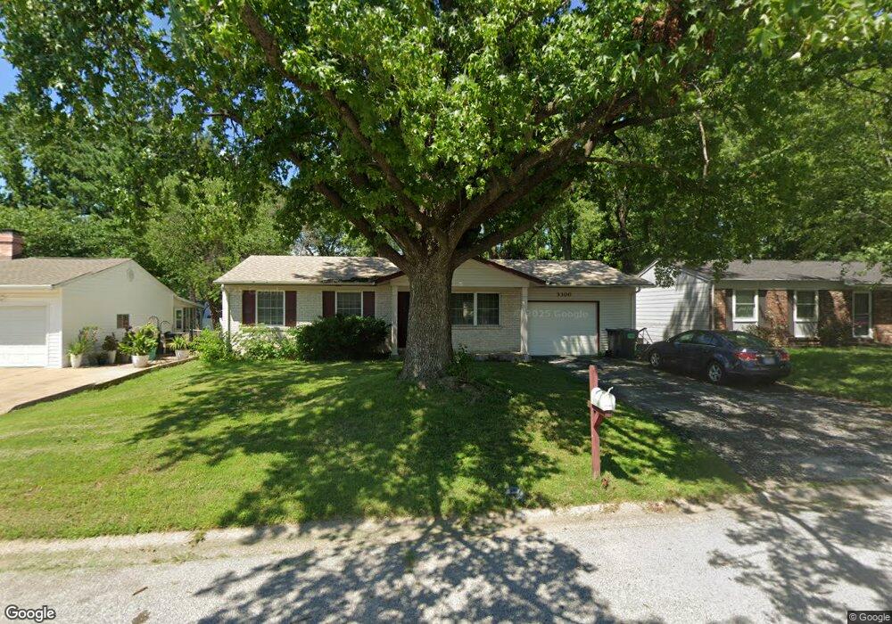 3300 Highgate Ln, Saint Charles, MO 63301 - photo 1