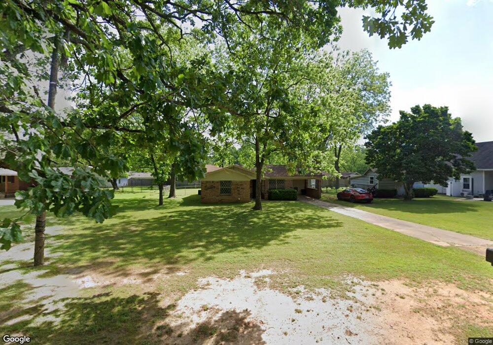 513 Central Ave, Wake Village, TX 75501 - photo 1