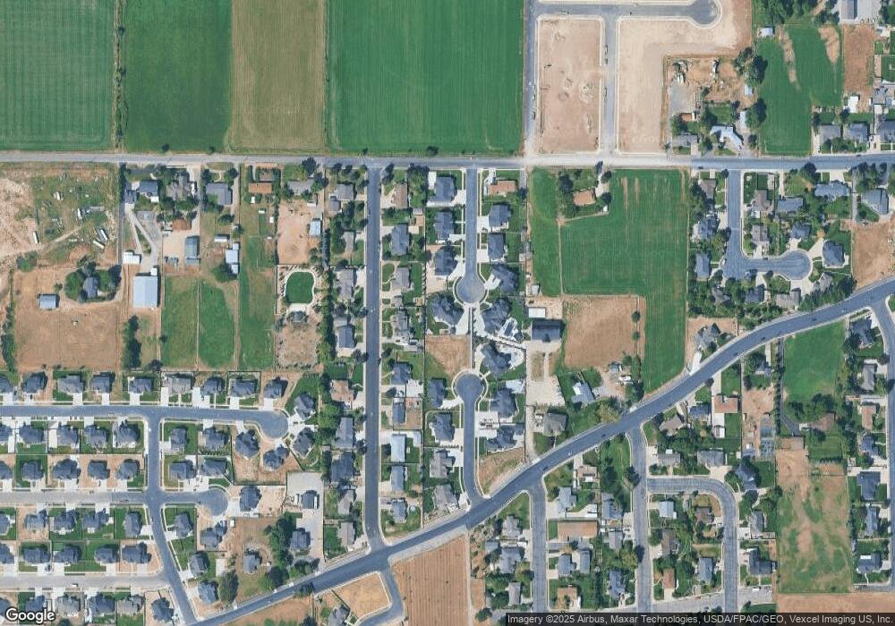 876 S Skyhawk Cir, Salem, UT 84653 - photo 1