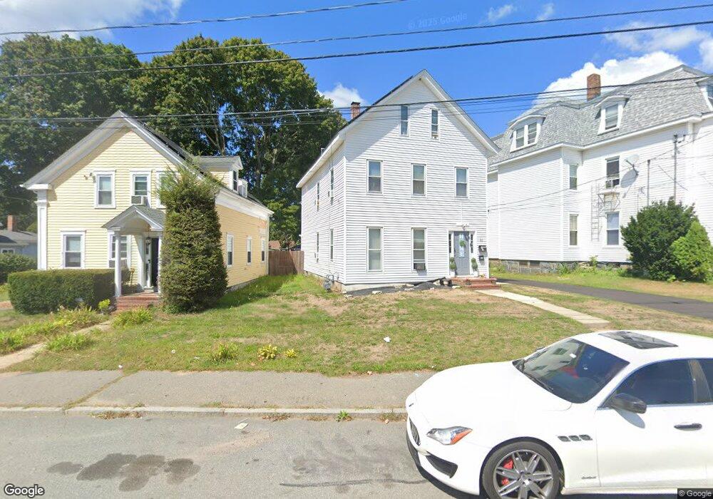 93 Winthrop St unit 2, Taunton, MA 02780 - photo 1